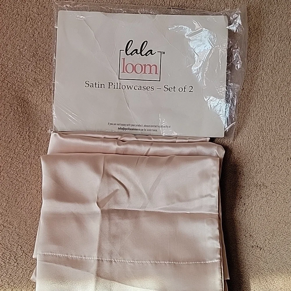 LALA loom Satin Pillowcases- set of 2